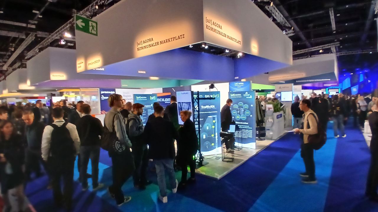 Urban Software Institute und [ui!] Urban Lighting Innovations bei der SCCON 2025
